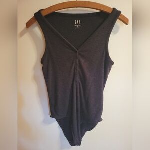 GAP Women's Black Womens Small V-Neck Ribbed Bodysuit Henley Buttons